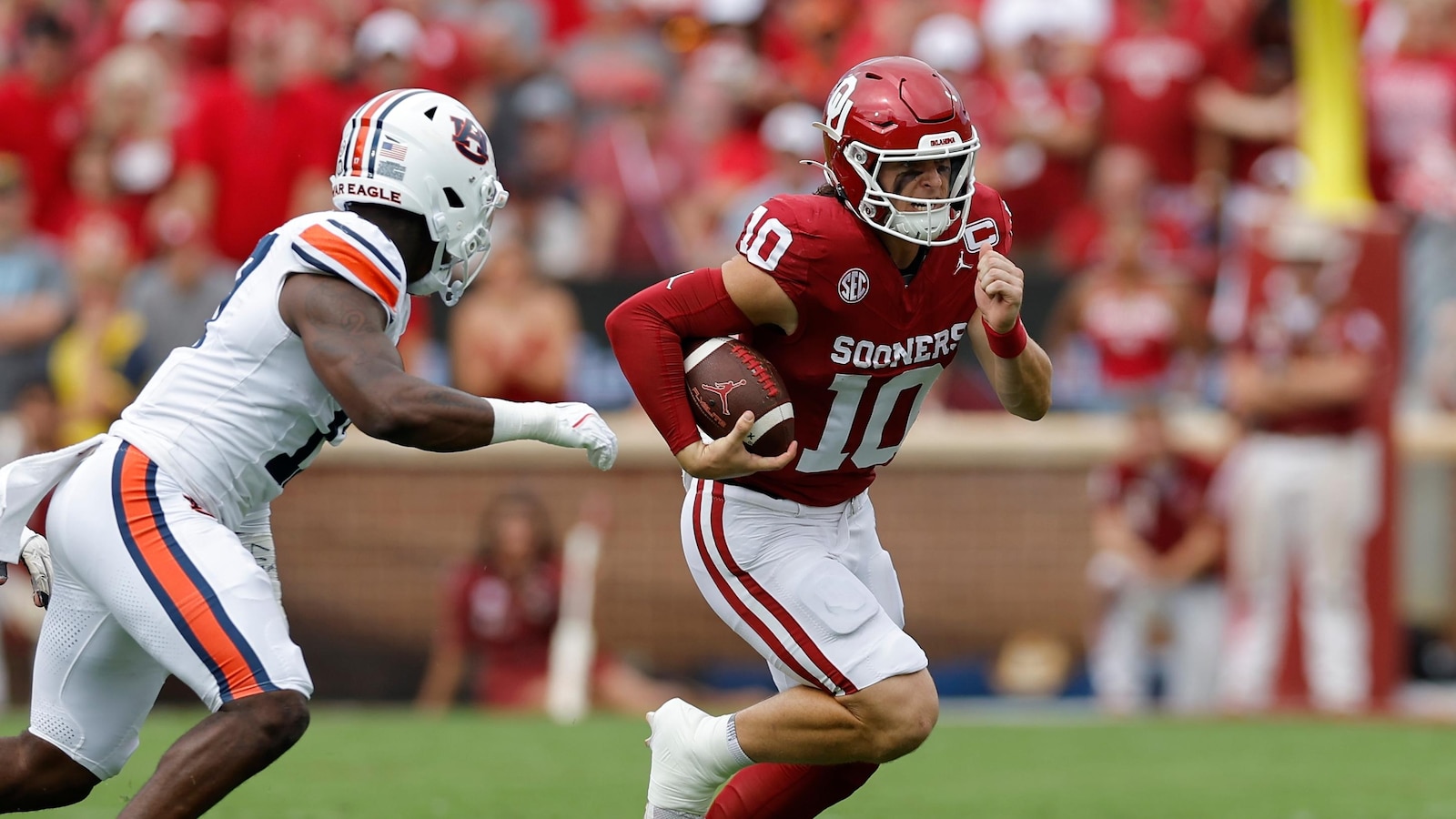 No. 11 Oklahoma's record 10 sacks and Mateer's late TD sink No. 22 Auburn and ex-Sooner QB Arnold